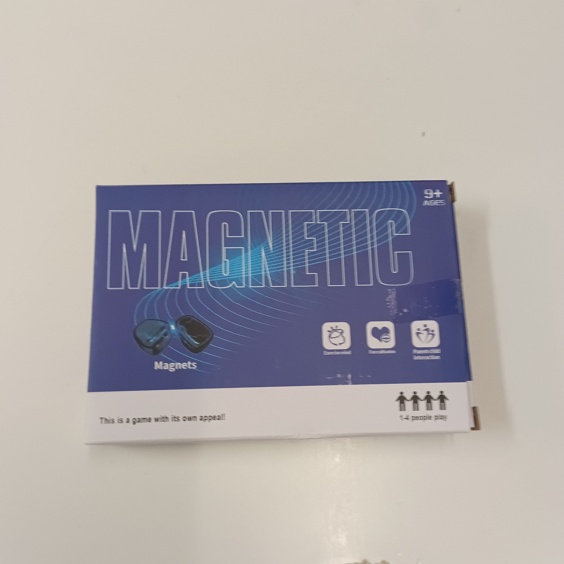 Komunikat: Pegaz Toys magnetic game
