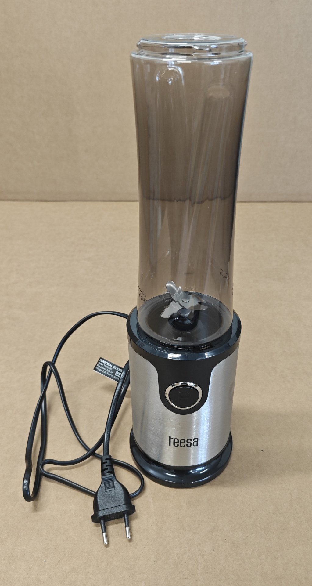 Komunikat: Teesa smoothie blender