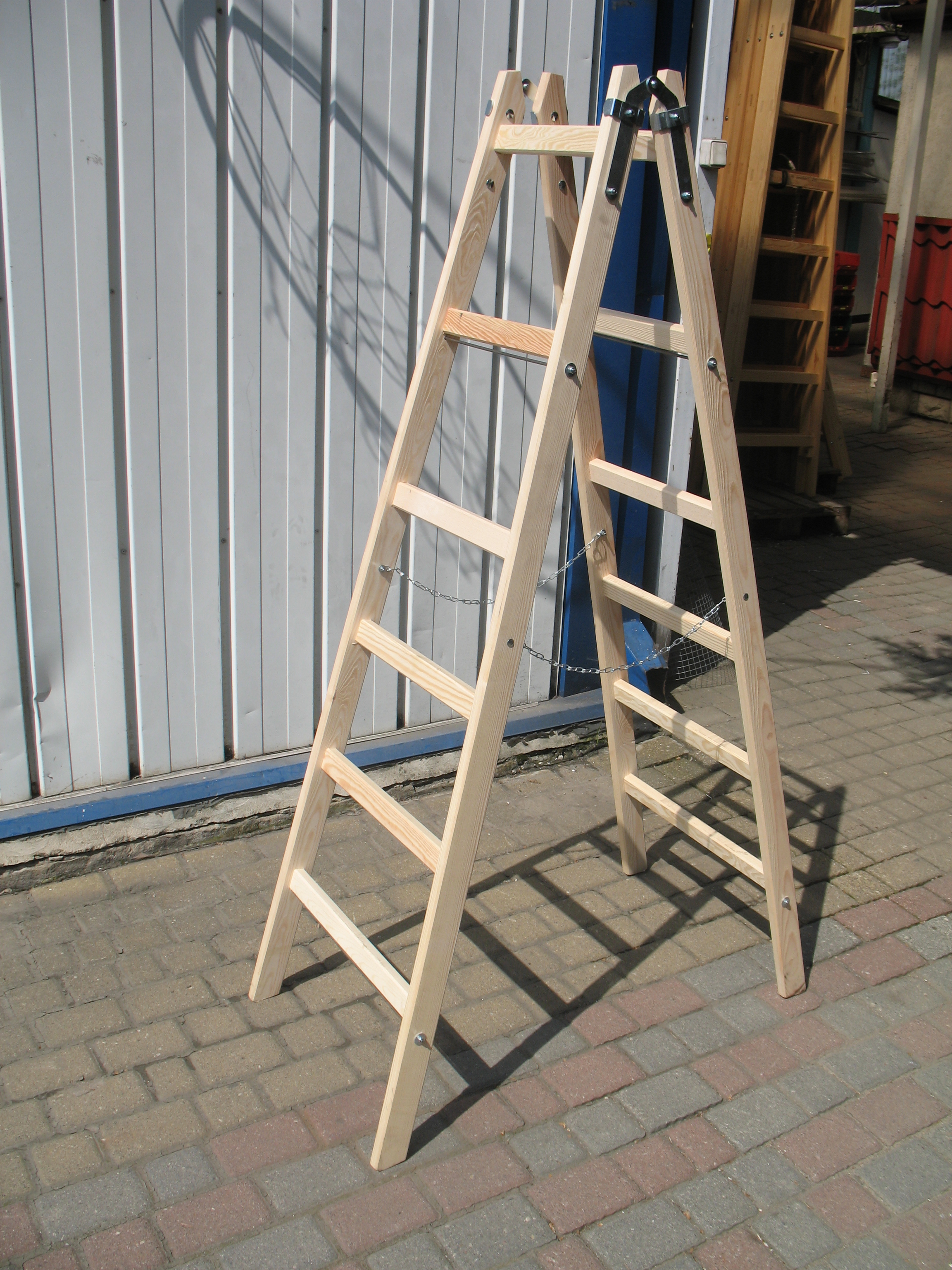 Drabina drewniana rozstawna 2x6 – wycofany produkt