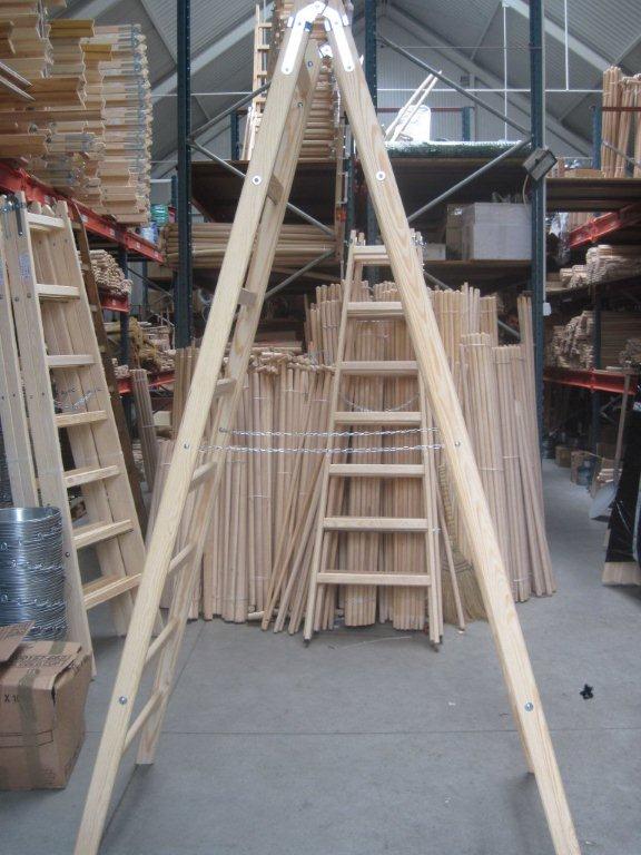 Drabina drewniana rozstawna 2x8 – wycofany produkt